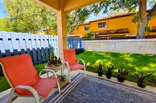 14013 N Cypress Cove Cir, Davie, FL 33325 - Photo 9