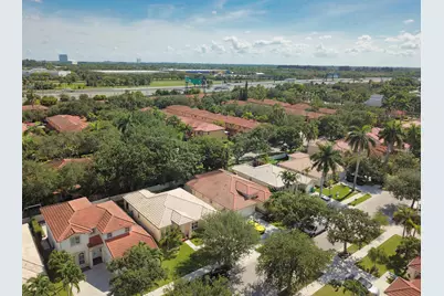 14013 N Cypress Cove Circle, Davie, FL 33325 - Photo 37