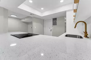 4281 NW 76th Ave, Davie, FL 33328 - Photo 11