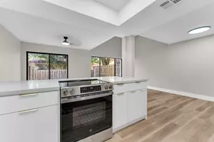 4281 NW 76th Ave, Davie, FL 33328 - Photo 11