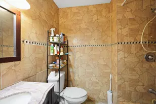 1301 SW 75th Ave, North Lauderdale, FL 33068 - Photo 19