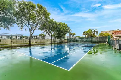 612 Executive Center Drive #107, West Palm Beach, FL 33401 - Photo 11