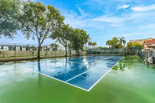 612 Executive Center Dr, West Palm Beach, FL 33401 - Photo 11