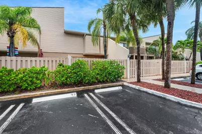612 Executive Center Drive #107, West Palm Beach, FL 33401 - Photo 25