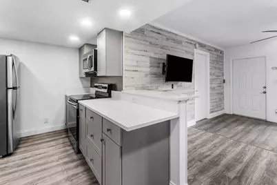 612 Executive Center Drive #107, West Palm Beach, FL 33401 - Photo 17