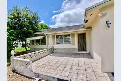 9500 NW 70th Street, Tamarac, FL 33321 - Photo 3