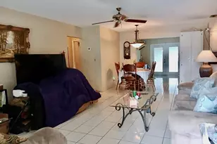 9500 NW 70th St, Tamarac, FL 33321 - Photo 15