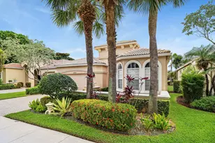8769 Via Grande E, Wellington, FL 33411 - Photo 3