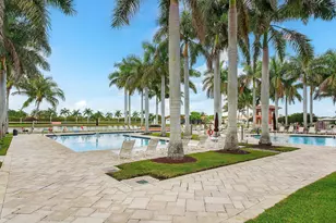 8769 Via Grande E, Wellington, FL 33411 - Photo 57
