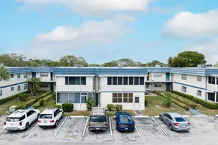 233 Brittany E, Delray Beach, FL 33446 - Photo 3