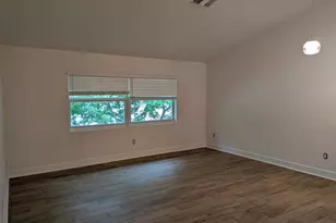 8718 NW 35th St, Coral Springs, FL 33065 - Photo 5