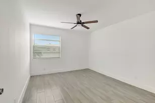 126 Burgundy, Delray Beach, FL 33484 - Photo 15