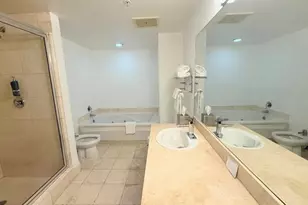 17375 Collins Ave, Sunny Isles Beach, FL 33160 - Photo 15