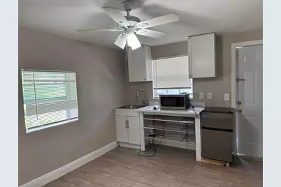 8070 Rose Marie Avenue E, Boynton Beach, FL 33472 - Photo 7