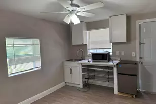 8070 Rose Marie Ave E, Boynton Beach, FL 33472 - Photo 7