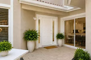 4107 Carriage Dr, Pompano Beach, FL 33069 - Photo 3