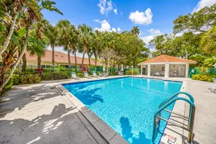4107 Carriage Dr, Pompano Beach, FL 33069 - Photo 25