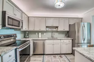11811 Ave Of The Pga, Palm Beach Gardens, FL 33418 - Photo 17