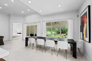 8342 Dominica Pl, Wellington, FL 33414 - Photo 9