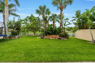 8342 Dominica Pl, Wellington, FL 33414 - Photo 31