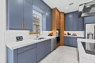 8342 Dominica Pl, Wellington, FL 33414 - Photo 3
