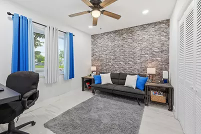 141 SE 8th Street, Pompano Beach, FL 33060 - Photo 17