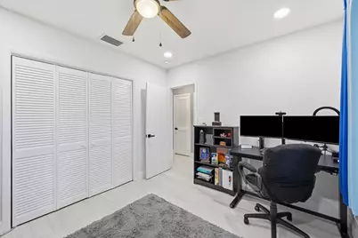 141 SE 8th Street, Pompano Beach, FL 33060 - Photo 19