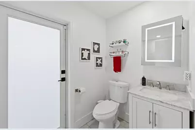 141 SE 8th Street, Pompano Beach, FL 33060 - Photo 31