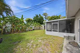 141 SE 8th St, Pompano Beach, FL 33060 - Photo 39