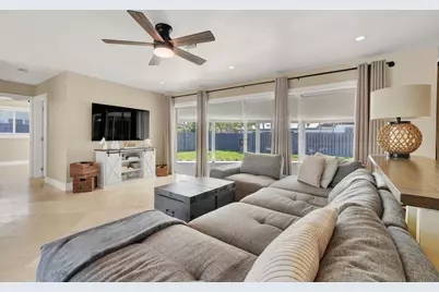 2152 NE 61st Court, Fort Lauderdale, FL 33308 - Photo 9