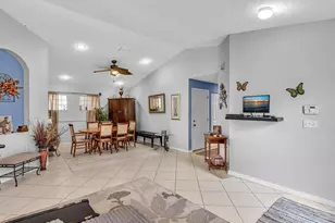 7559 Savannah Ln, Lake Worth, FL 33463 - Photo 15
