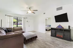 2889 SW Vittorio St, Port Saint Lucie, FL 34953 - Photo 5