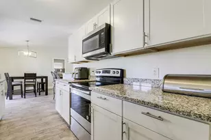2889 SW Vittorio St, Port Saint Lucie, FL 34953 - Photo 11