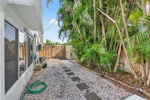 699 NW 16th Ave, Boca Raton, FL 33486 - Photo 35