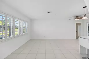 699 NW 16th Ave, Boca Raton, FL 33486 - Photo 3