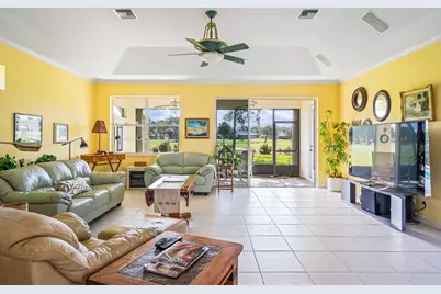 747 Hampton Woods Lane SW, Vero Beach, FL 32962 - Photo 11