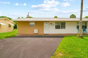 2722 Peer Ln, Delray Beach, FL 33445 - Photo 15