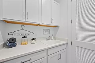 6870 SE Haven Ln, Stuart, FL 34997 - Photo 23