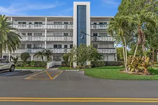 4001 Upminster J, Deerfield Beach, FL 33442 - Photo 3