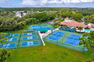 208 Caribe Ct, Greenacres, FL 33413 - Photo 43