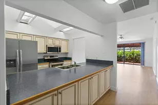 1213 NW 122nd Terrace, Pembroke Pines, FL 33026 - Photo 5