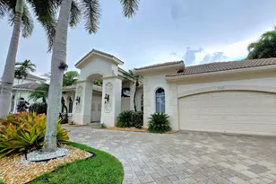 11065 Canary Island Ct, Plantation, FL 33324 - Photo 3