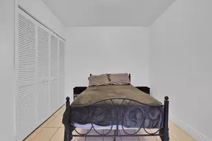 9702 NW 5th Ln, Miami, FL 33172 - Photo 15