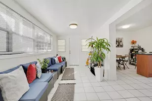 9702 NW 5th Ln, Miami, FL 33172 - Photo 5