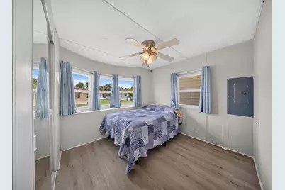 48 Florida Way, Port Saint Lucie, FL 34952 - Photo 17