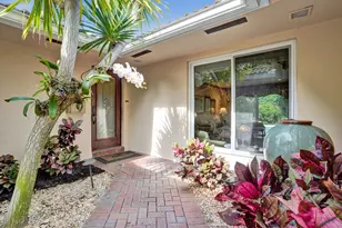 11 Tam Oshanter Ln, Fort Lauderdale, FL 33308 - Photo 3
