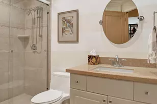 11 Tam Oshanter Ln, Fort Lauderdale, FL 33308 - Photo 13