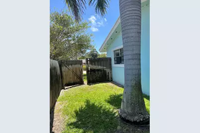 477 NE 35th Street, Boca Raton, FL 33431 - Photo 31