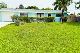 477 NE 35th St, Boca Raton, FL 33431 - Photo 1