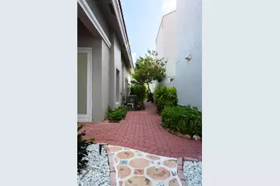 17277 Hampton Boulevard, Boca Raton, FL 33496 - Photo 41